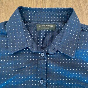 Banana Republic Navy Polka Dot Tailored Button Down Shirt Size 10